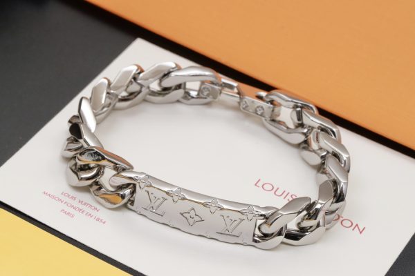 LV Monogram Chain Bracelet S00