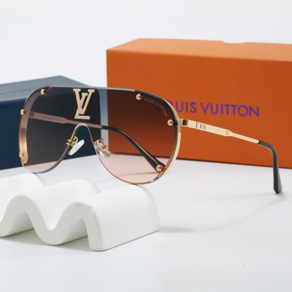 LV Fashionable Sunglasses