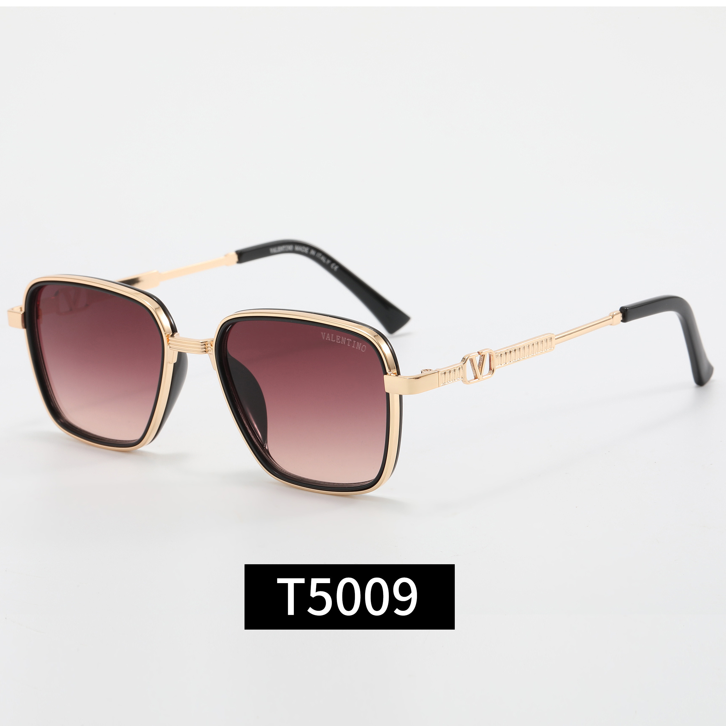 Prada Fashionable Sunglasses - Image 7