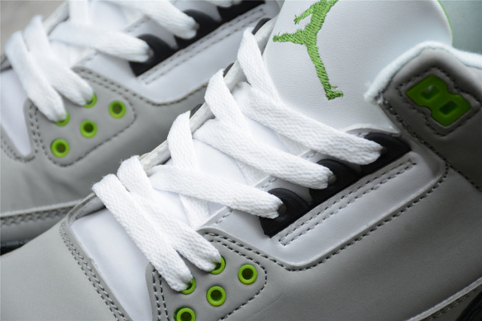AIR JORDAN 3 RETRO ??CHLOROPHYLL???? 136064 006 - Image 6