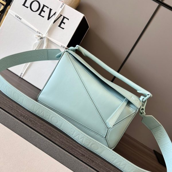 Loewe Small Puzzle Light Blue