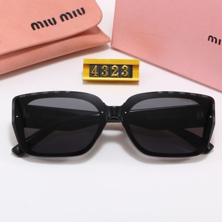 Miu Miu Fashionable Sunglasses - Image 7