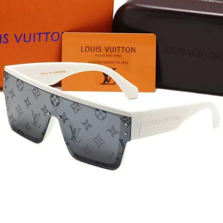 LV Fashionable Sunglasses - Image 3