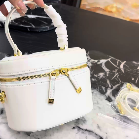Dior Mini Makeup Case - Image 2