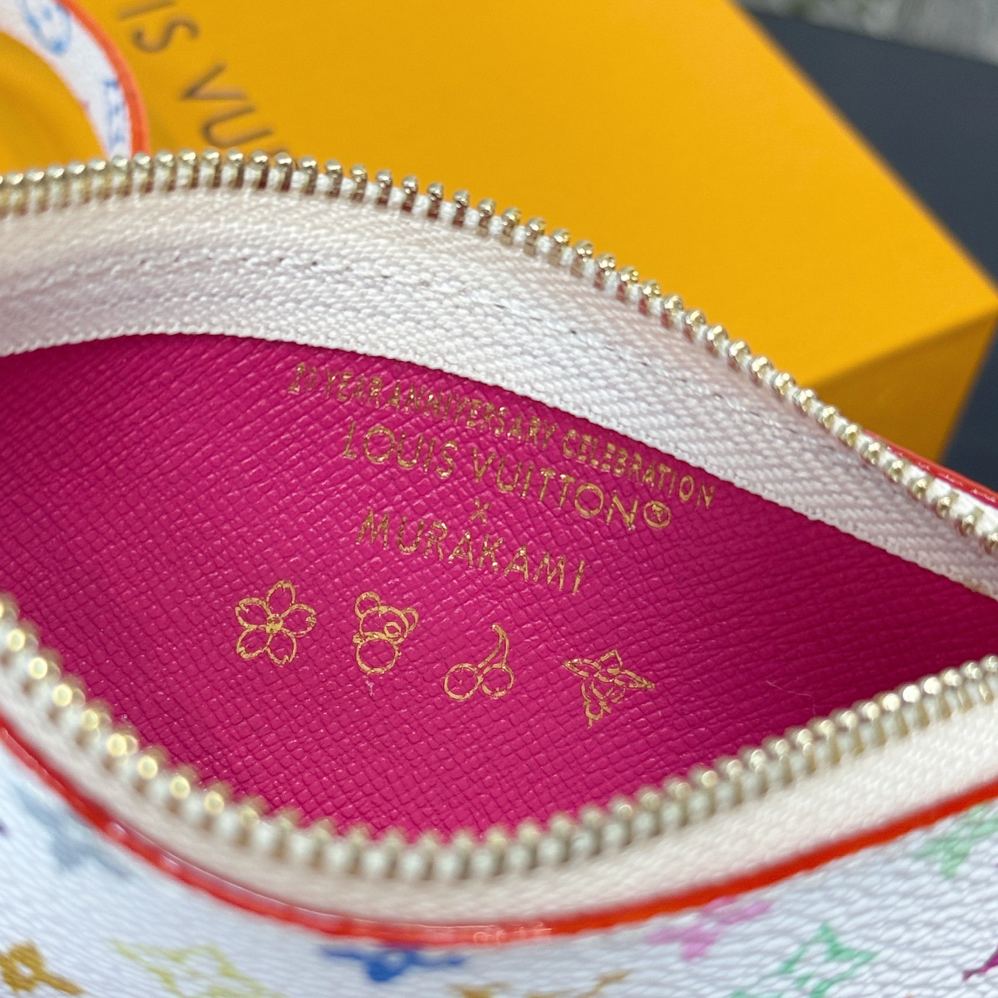 LV Accessories - Image 8