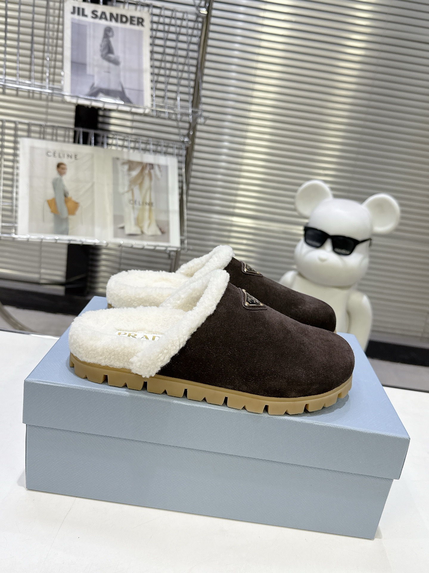 Prada shearlina-lined Suede Mules - Image 1