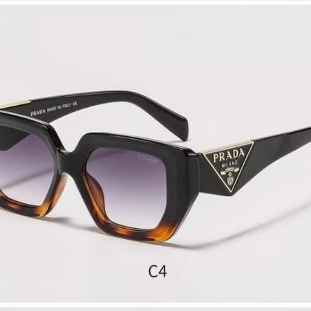 Prada Fashionable Sunglasses - Image 3