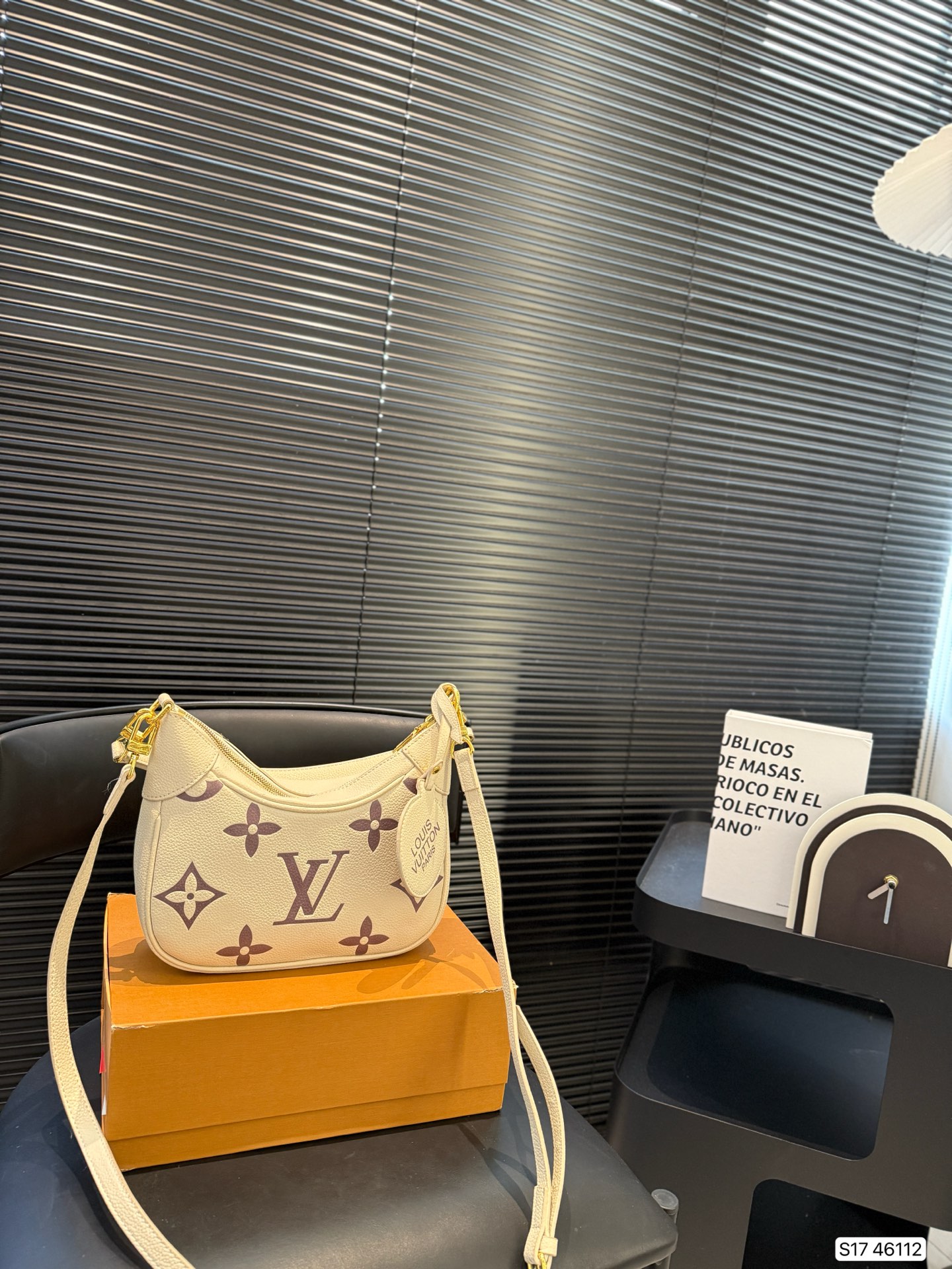 LV Leather Bag - Image 11