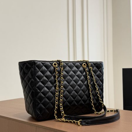 Chanel Quilted Tote Bag - Image 7