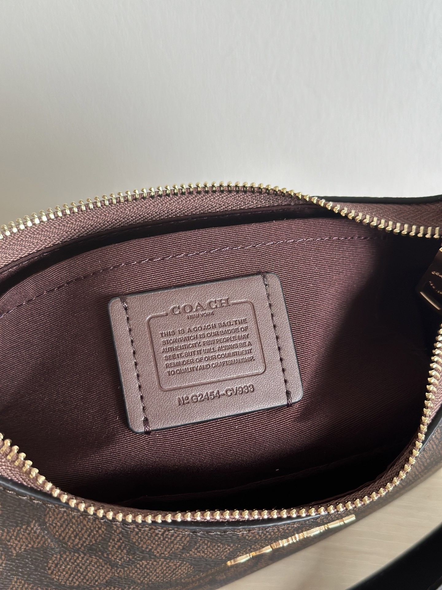Coach Teri Shoulder Bag - Image 7