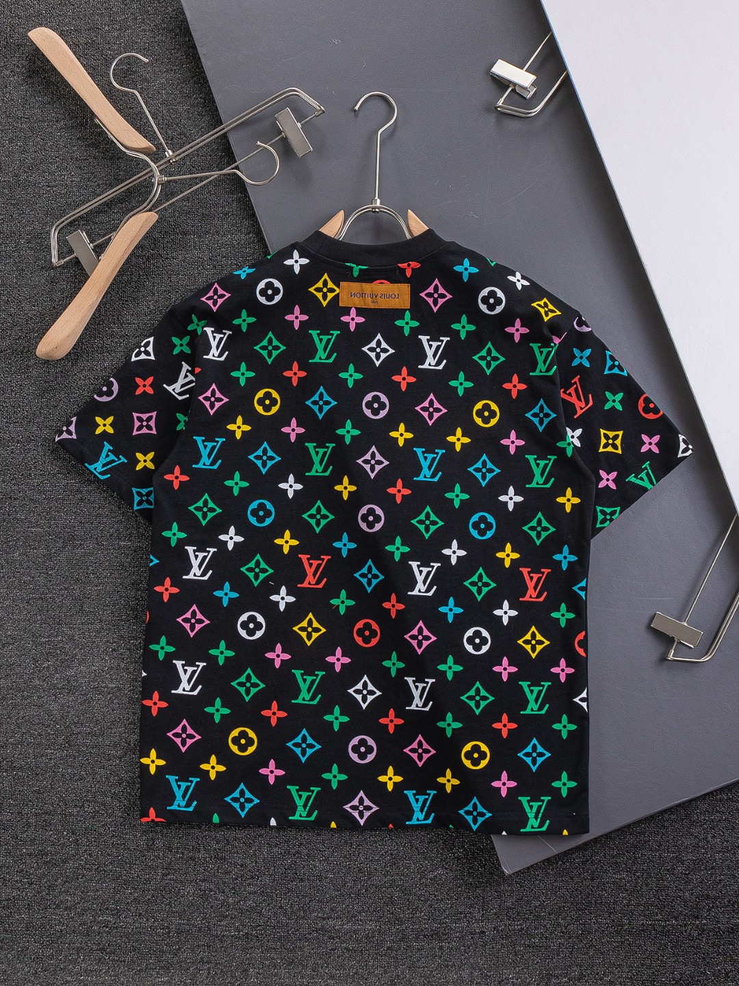 LV T Shirt Clothing - Image 2