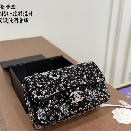 Chanel CF Flap Bag - Image 3