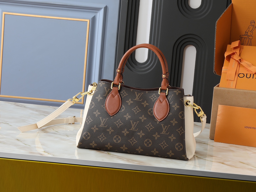 LV Monogram Handbag - Image 5