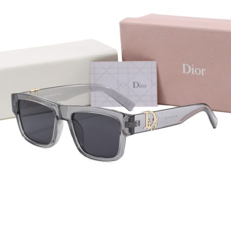 Dior Fashionable Sunglasses - Image 5