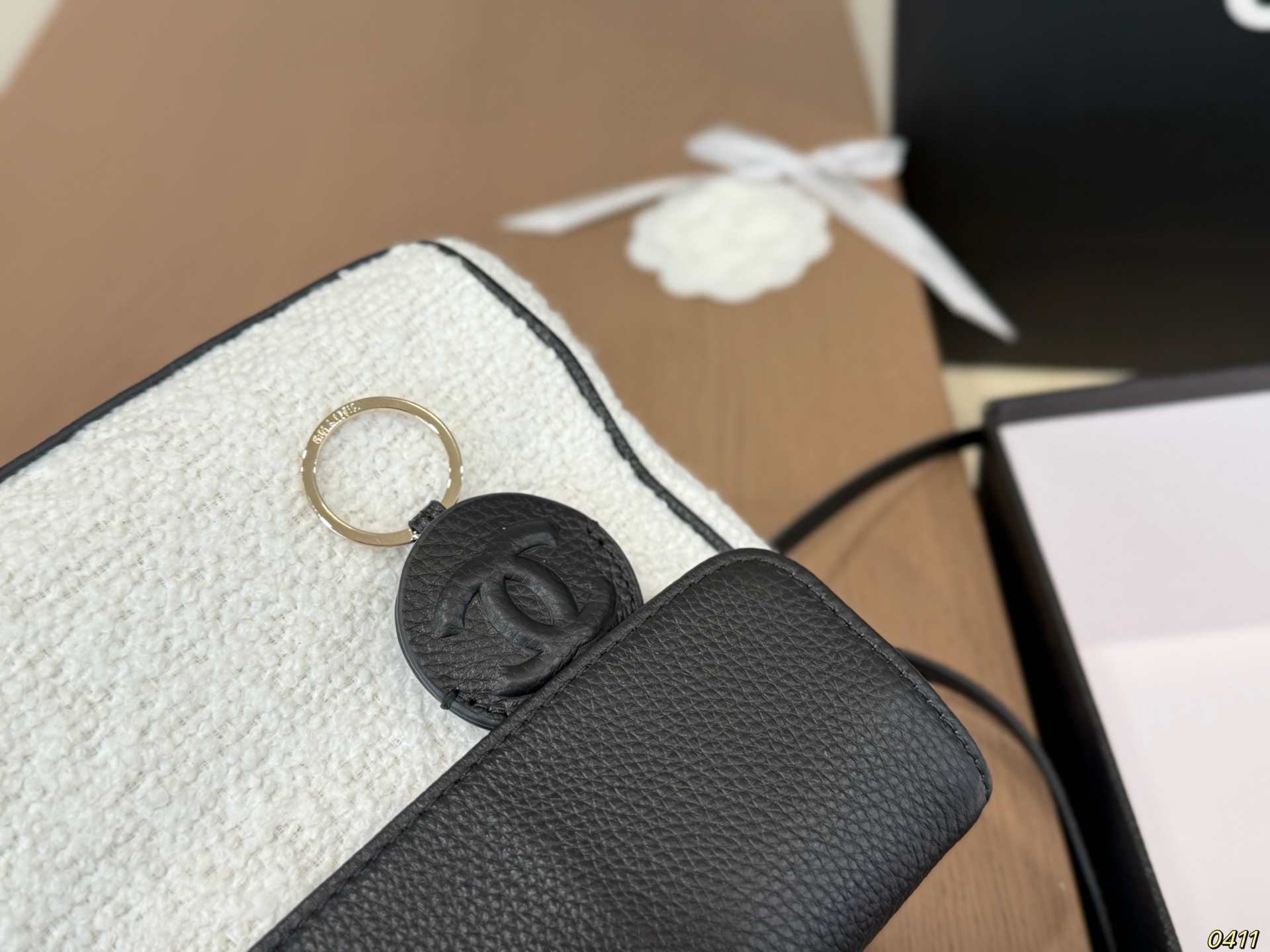 Chanel's New Underarm Bag - Image 7