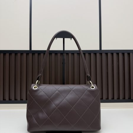 Chanel Large Flap Bag - Image 2