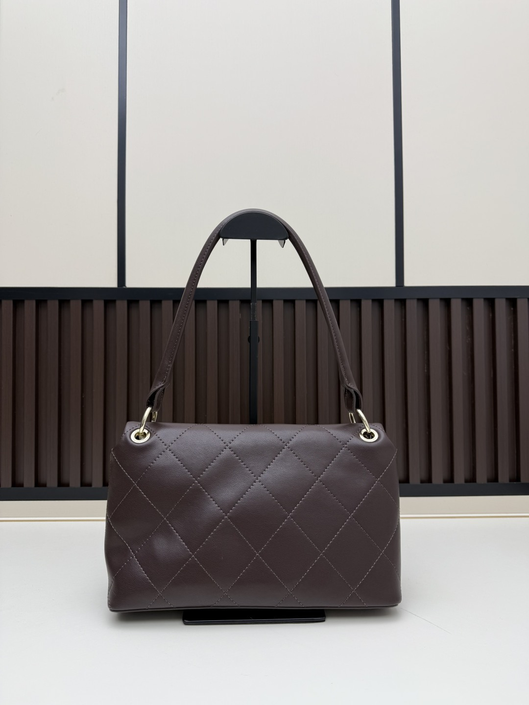 Chanel Large Flap Bag - Image 2