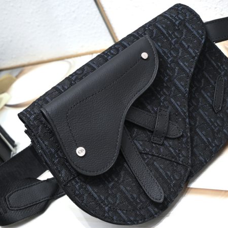 Dior Shoulder Body Bag Oblique Saddle Messenger Pouch Black - Image 3