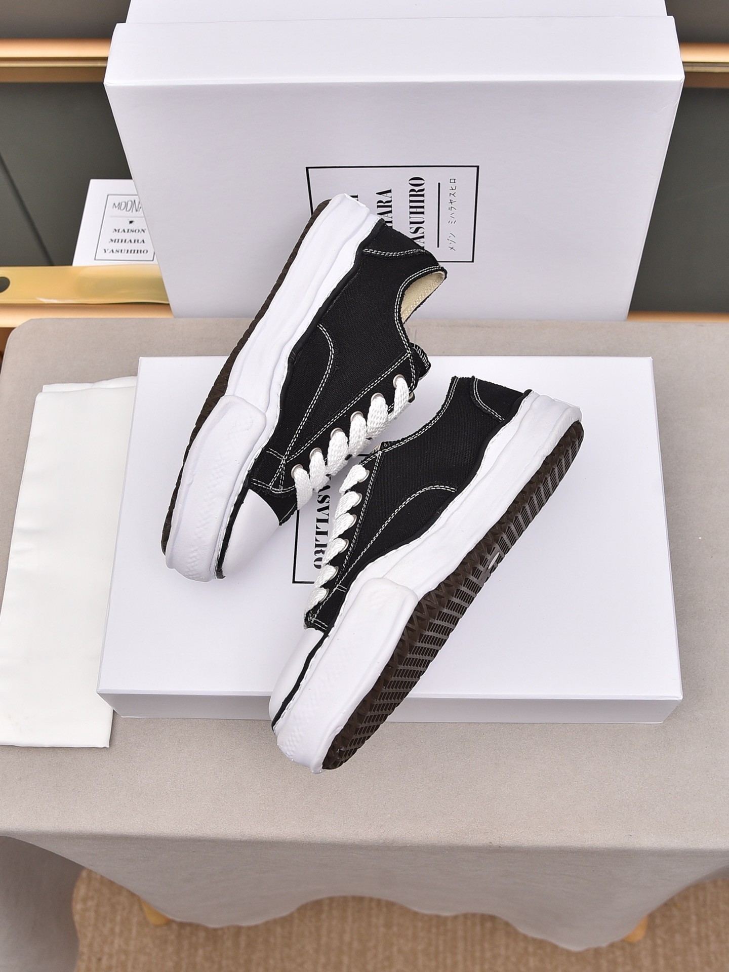 Maison Mihara Yasuhiro Peterson Low Sneaker - Image 4
