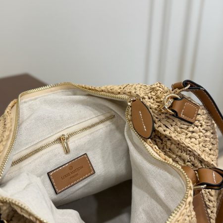 LV's New Straw Bag - Image 9