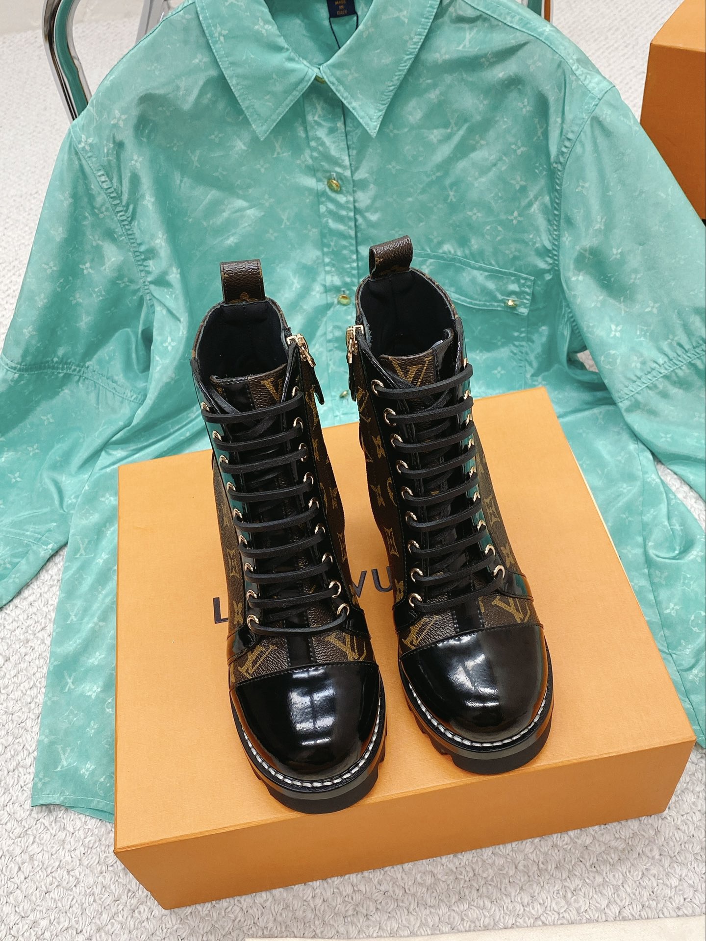 LV Star Trail Ankle Boots - Image 4