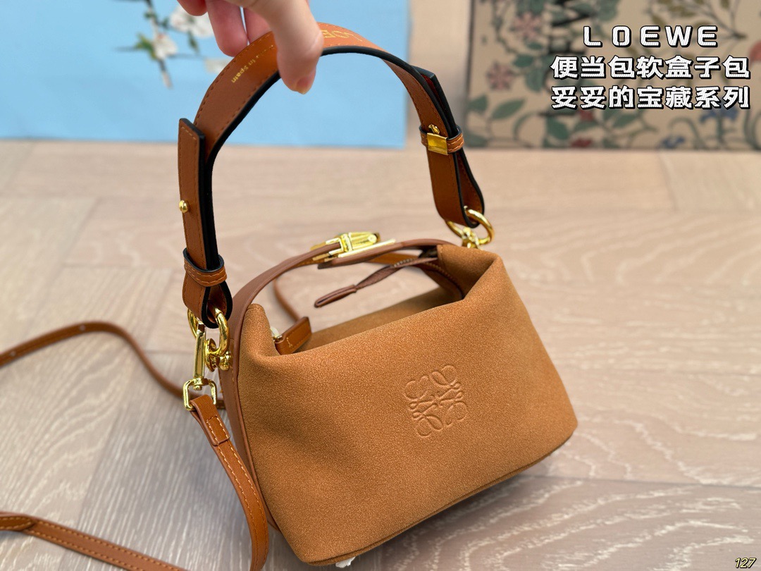 Loewe Lunch Bag - Image 1