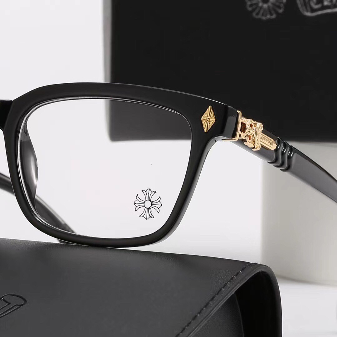 Chrome Hearts Fashionable Sunglasses - Image 9