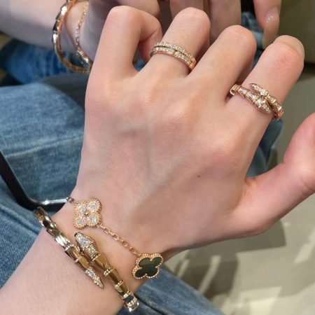Van Cleef & Arpels VCA Laser Bracelet - Image 5
