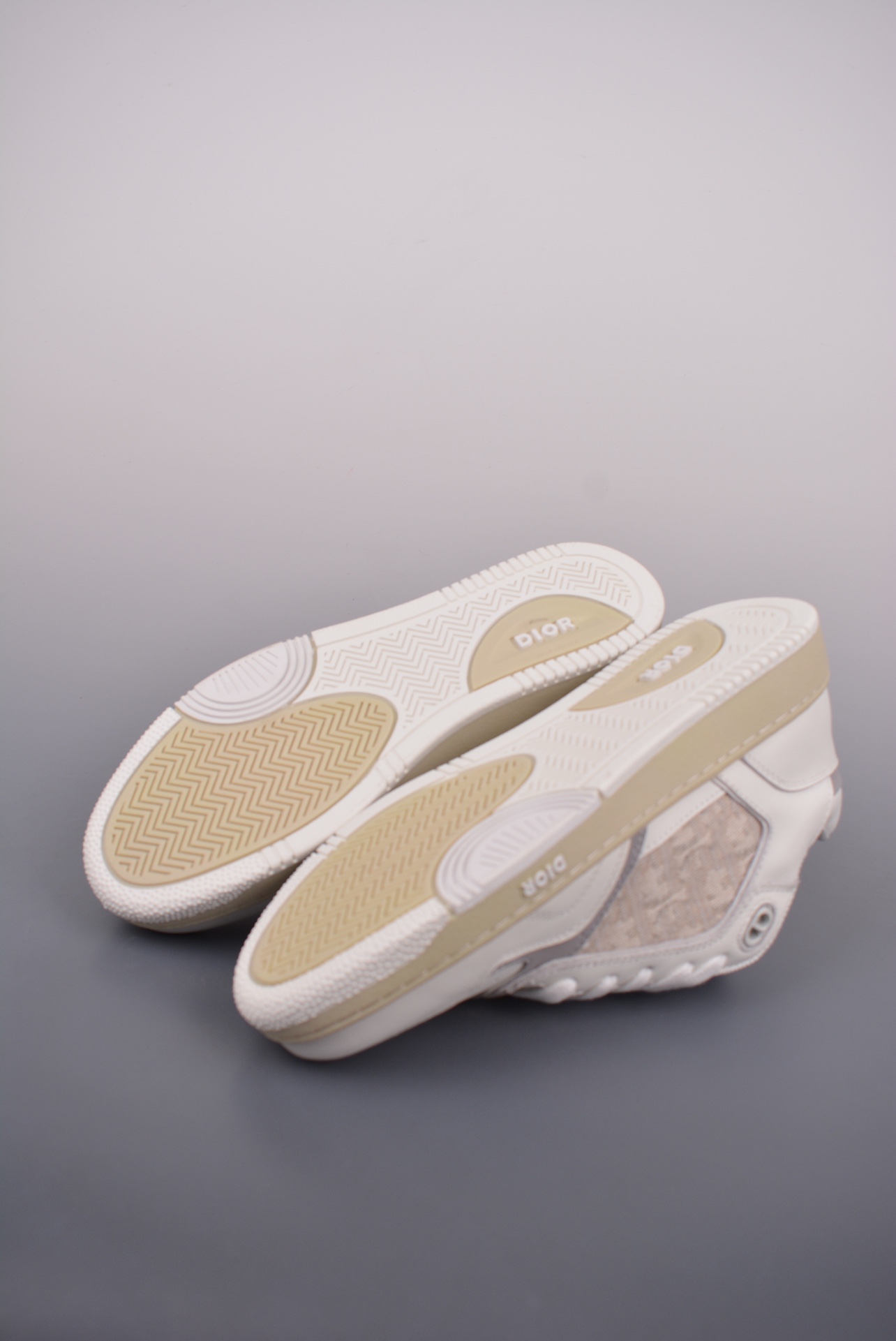 Dior B27 Sneakers White (AAA High Quality Version) - Image 2