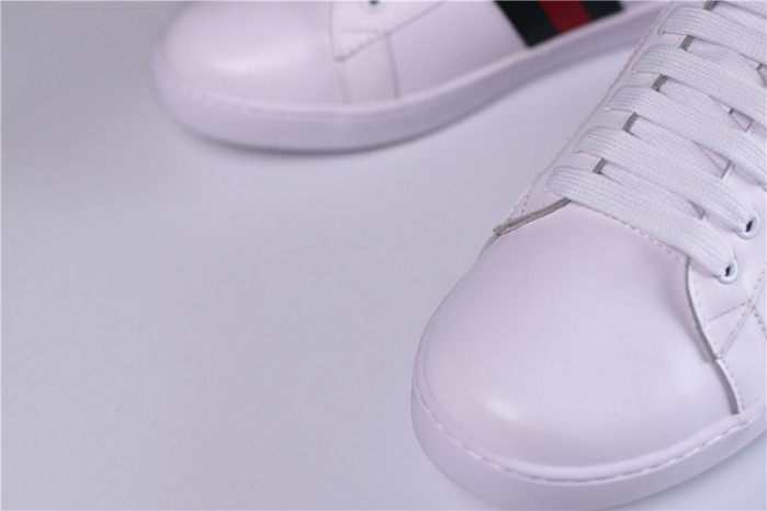 Gucci Ace EMBROIDERED LOW-TOP SNEAKER WITH GG LOGO - Image 9