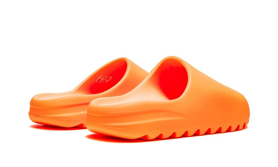 Yeezys Slides “ Enflame Orange" - Image 4