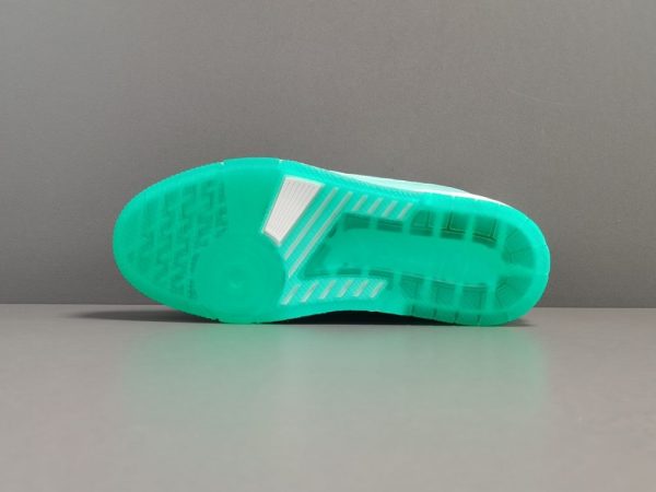 LV Trainer White Green