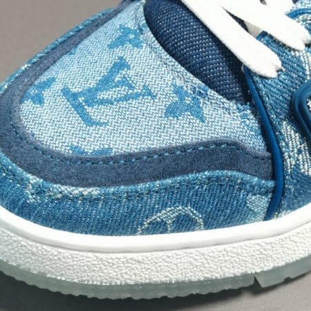 LV Trainer Blue - Image 3