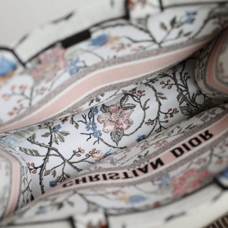 Dior Book Tote White Multicolor Dior Petites Fleurs - Image 4