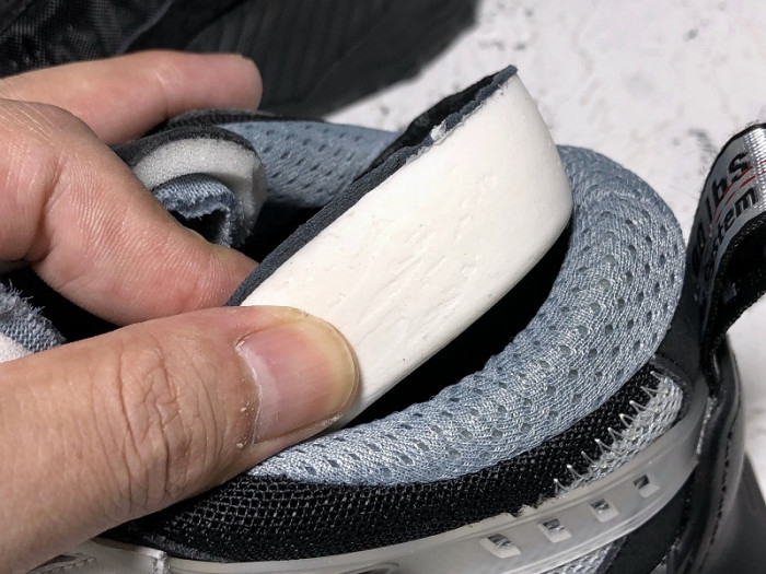 OFF-WHITE C/O ODSY-1000 Sneakers OW10004 - Image 8