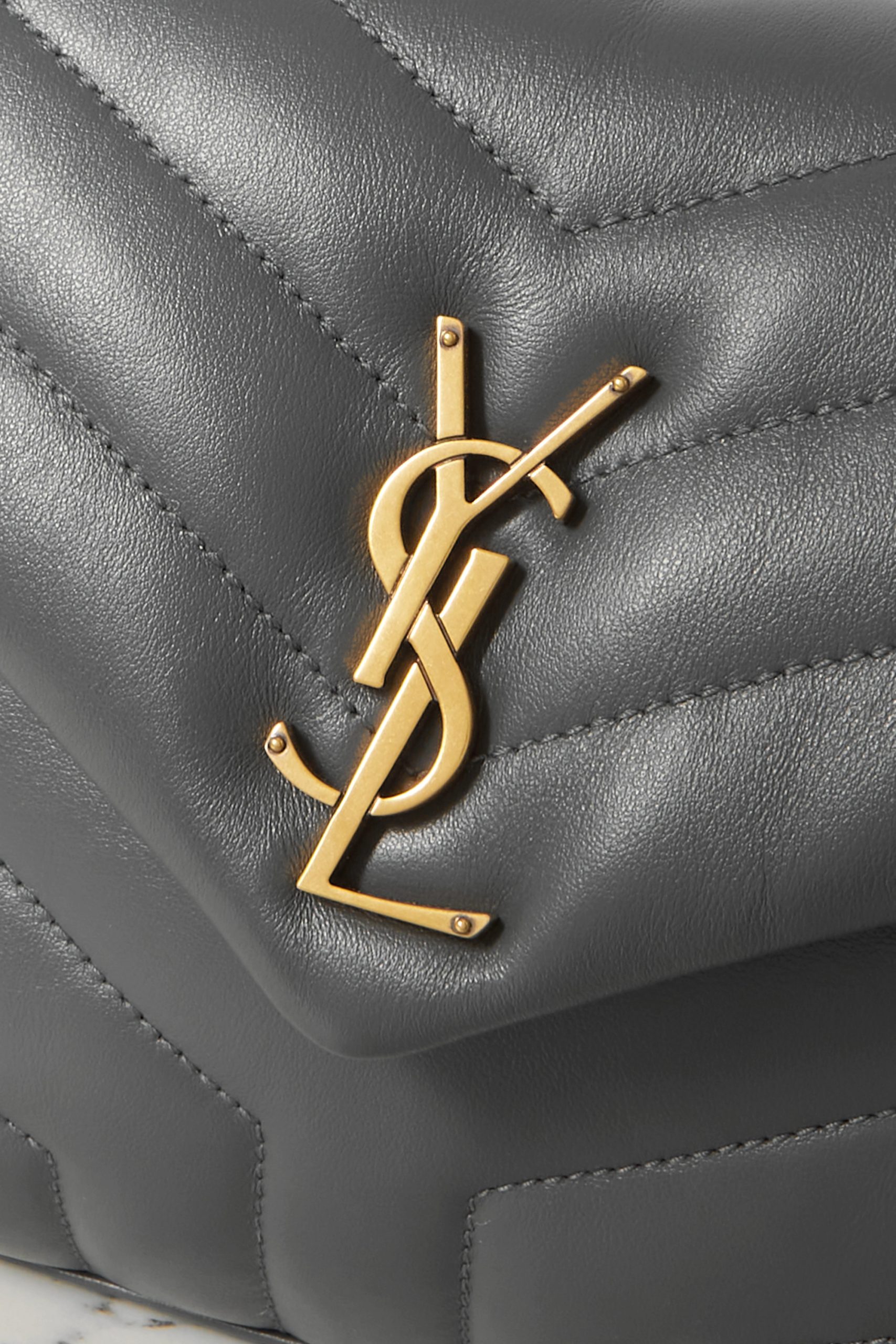 SAINT LAURENT YSL Loulou small quilted leather shoulder bag grey - Image 2