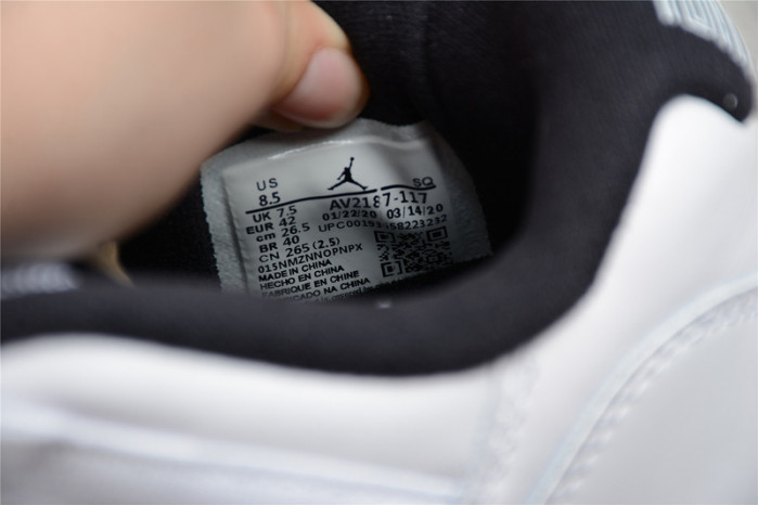 Air Jordan 11 Low Legend Blue AV2187-117 - Image 11
