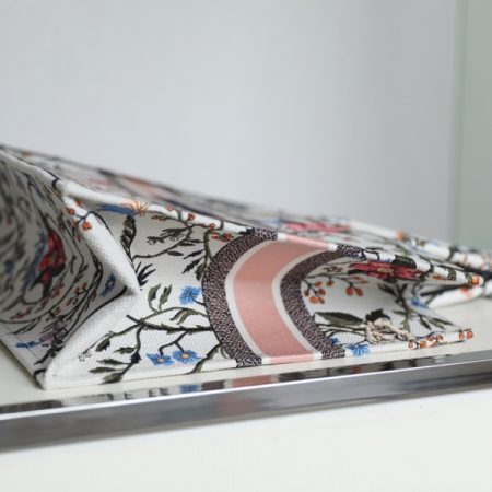 Dior Book Tote White Multicolor Dior Petites Fleurs - Image 8