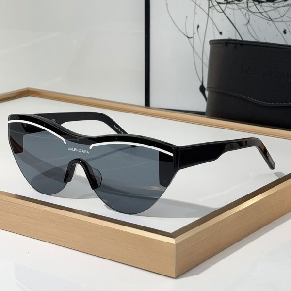 Balenciaga Mirror Logo  Sunglasses Top quality