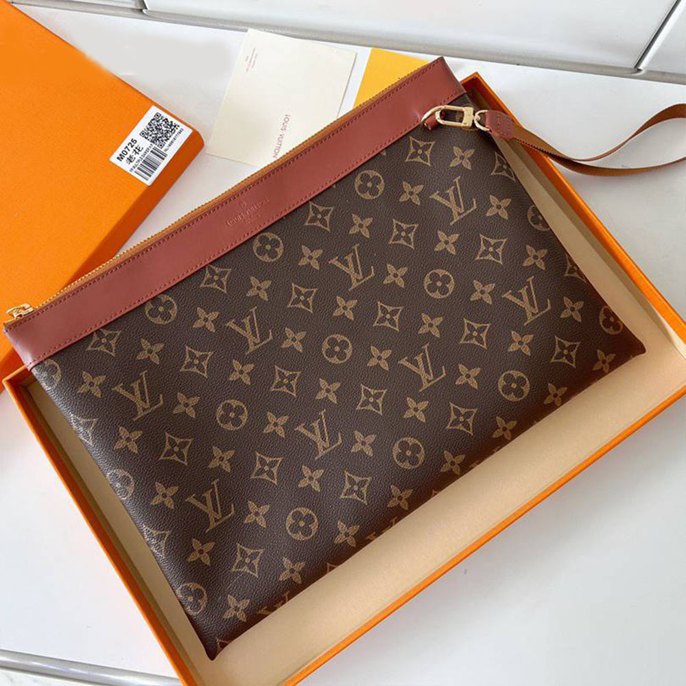 LV Discovery Handbag - Image 6