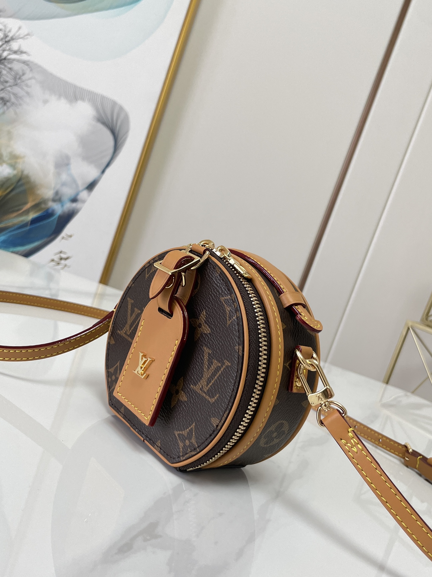 LV Boite Chapeau Bag - Image 6