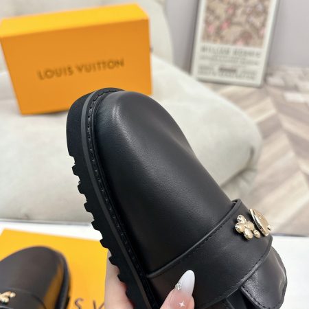 LV Slide Sandals - Image 7