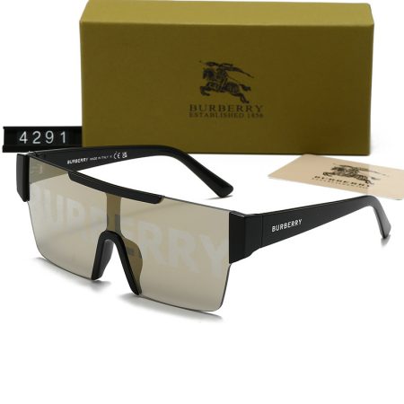 Burberry Fashionable Sunglasses - Image 2