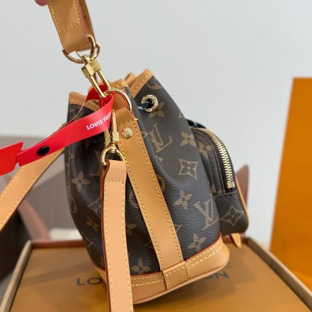 LV Bucket Bag - Image 4