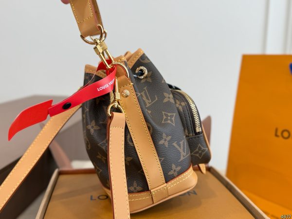 LV Bucket Bag