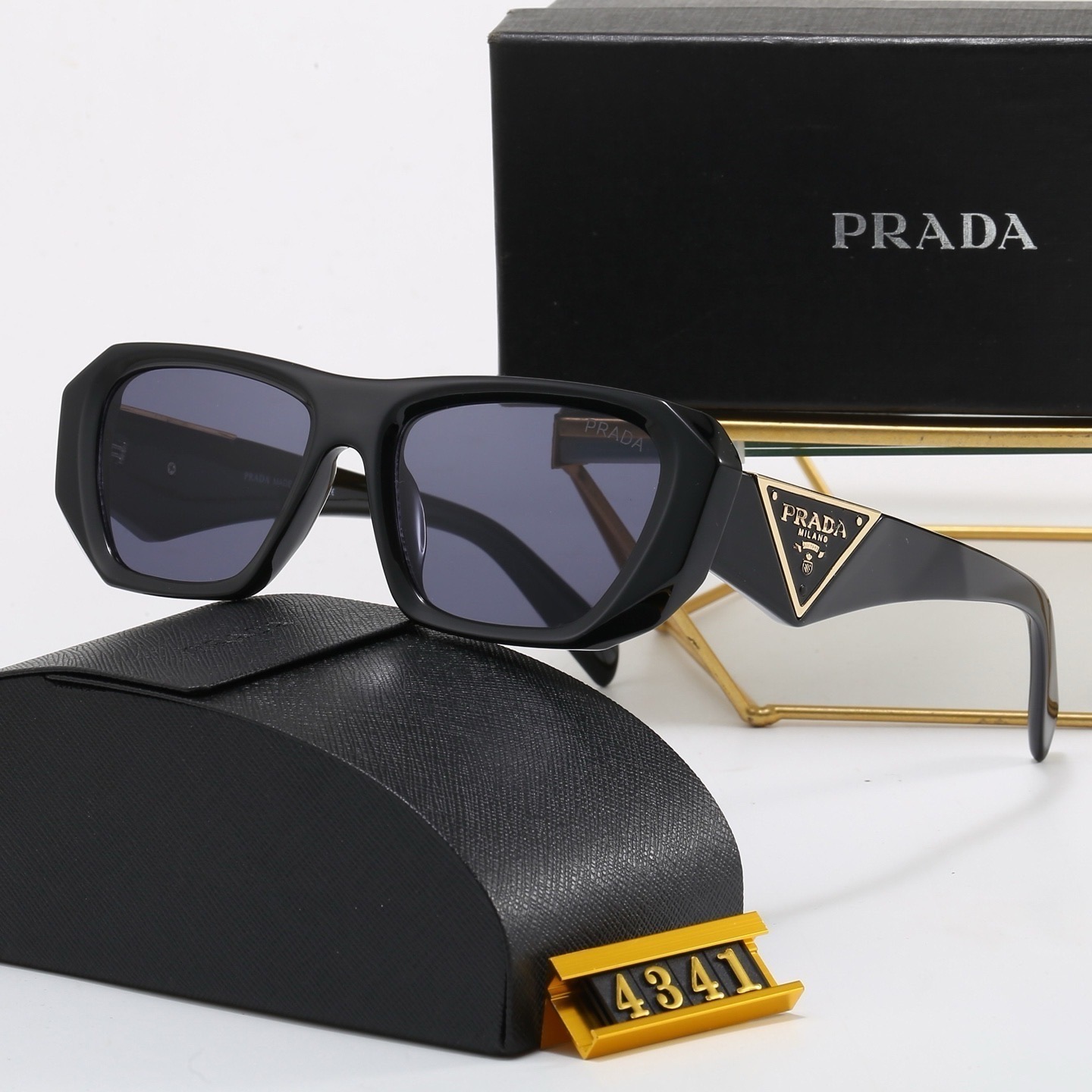 Prada Fashionable Sunglasses - Image 2