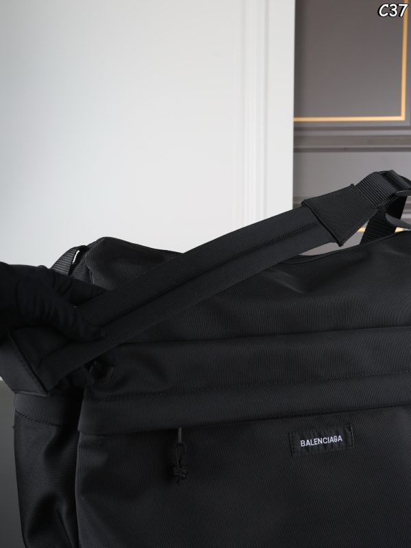Balenciaga Explorer Multipocket Weekender Medium Bag