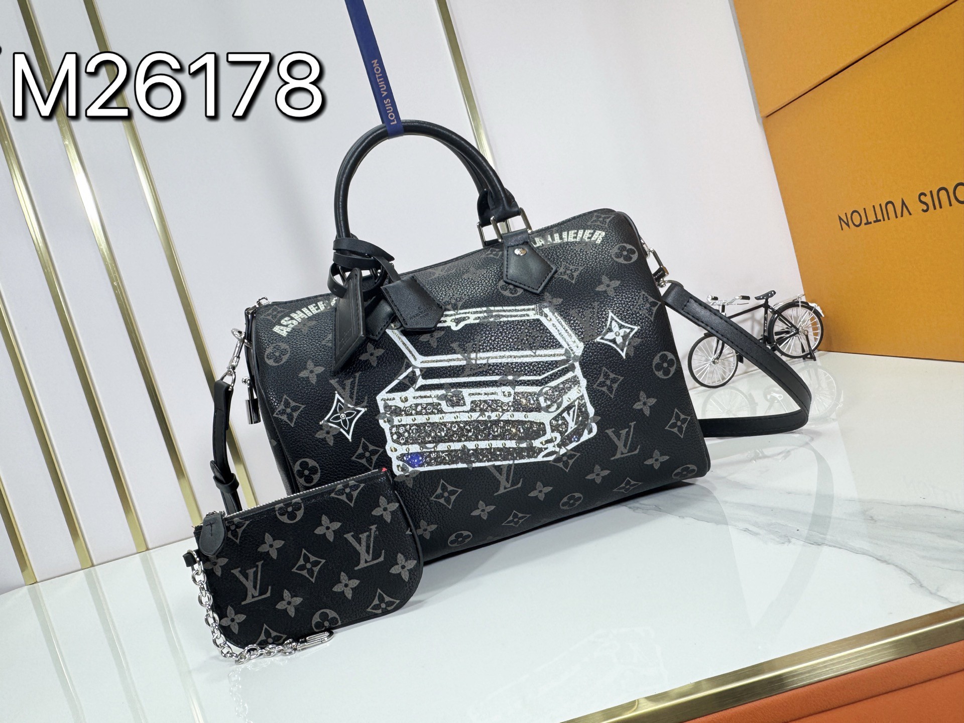 LV Speedy 30 Graffiti Pillow Bag - Image 3