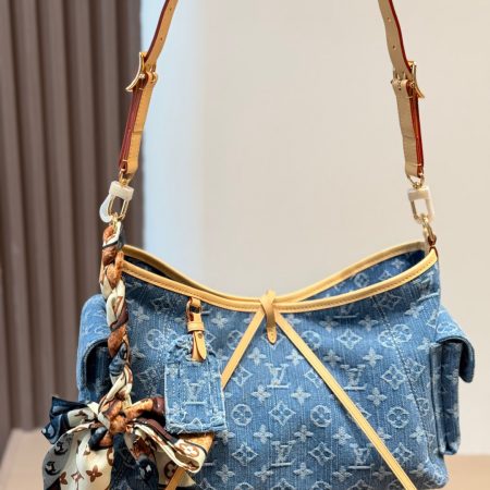 LV Carryall Cargo PM Monogram Denim Bag - Image 4