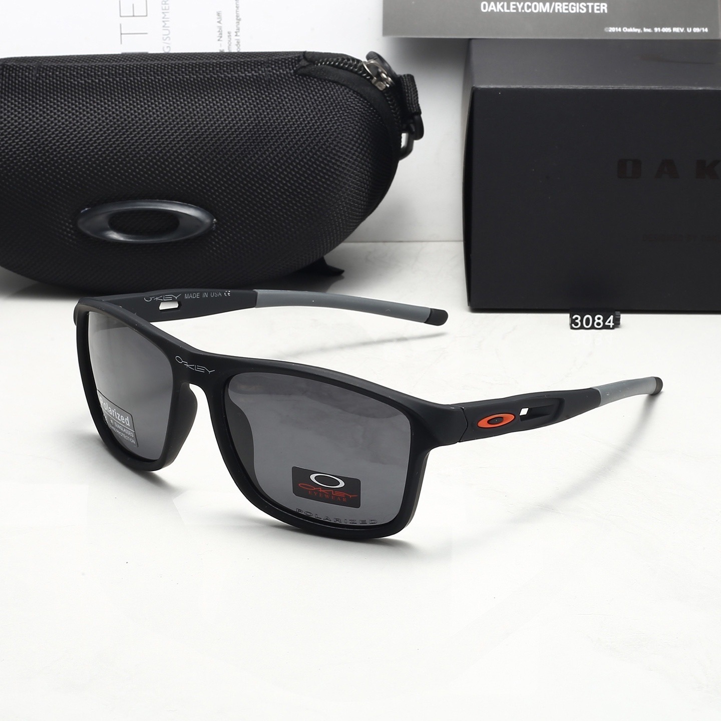 Oakley Fashionable Sunglasses - Image 7